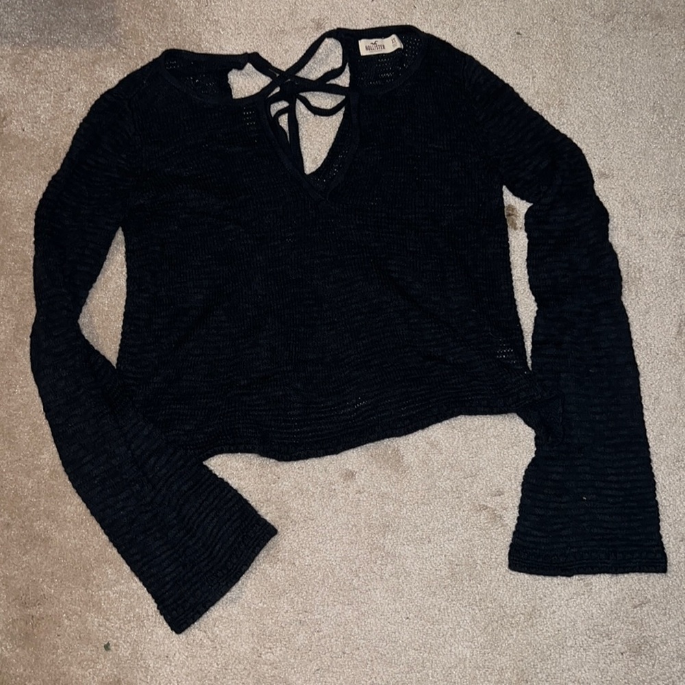 Hollister Tie, Cropped Sweater with flare sleeves, Size XS